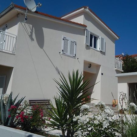 Apartment Arleta Trogir Buitenkant foto
